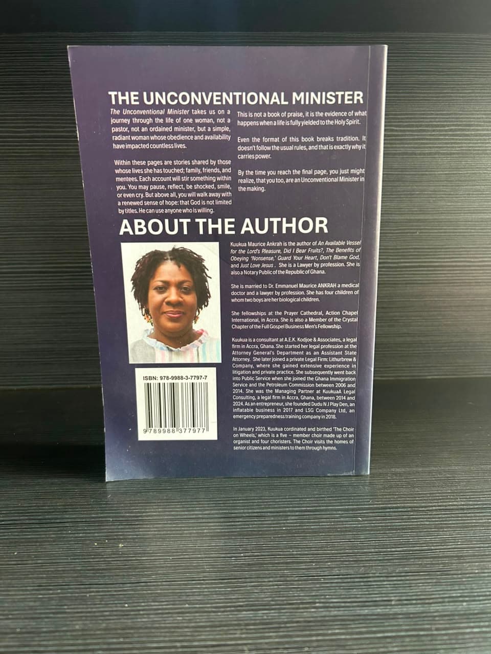 Back cover of the same paperback: two columns of text, a portrait photograph of the author and an ISBN barcode.